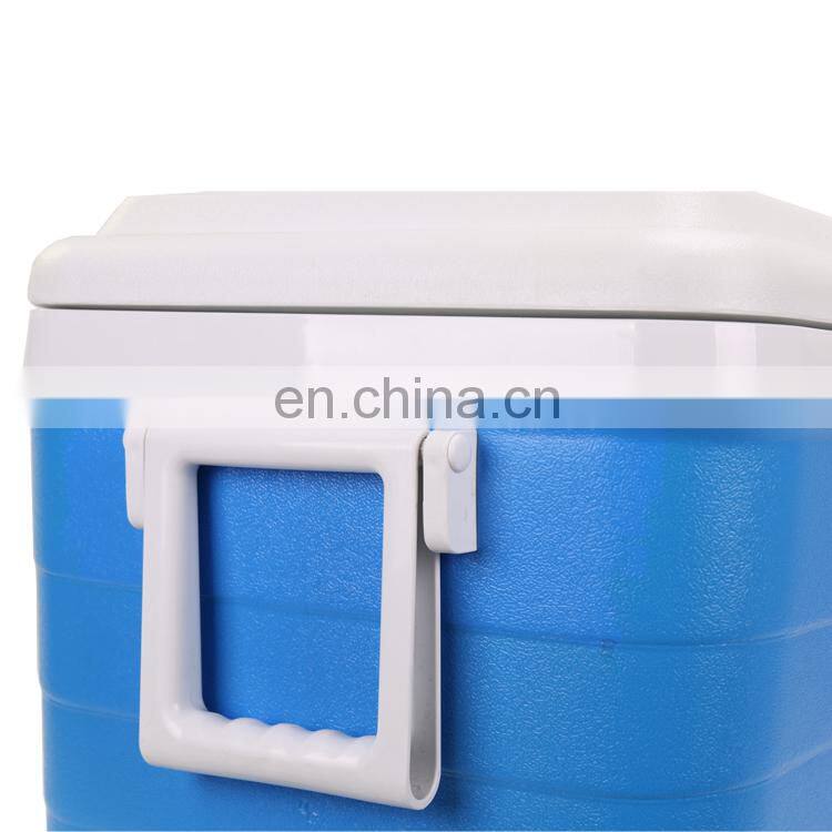 GiNT 45L China Factory Direct Ice Chest Durable Custom Logo Ice Cooler Boxes for Fishing