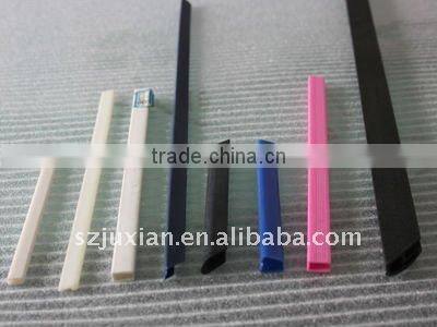 plastic glass sealing strip