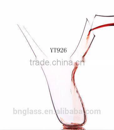 Hotel supplies wine set glass wine decanter with handle