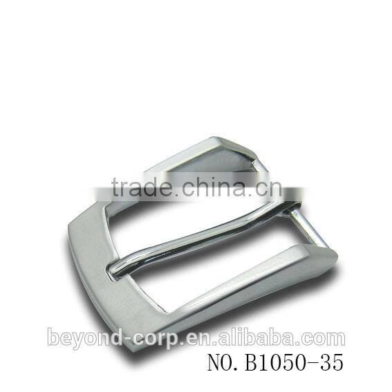 High quality men's 35mm chrome finished single prong jackass belt buckle