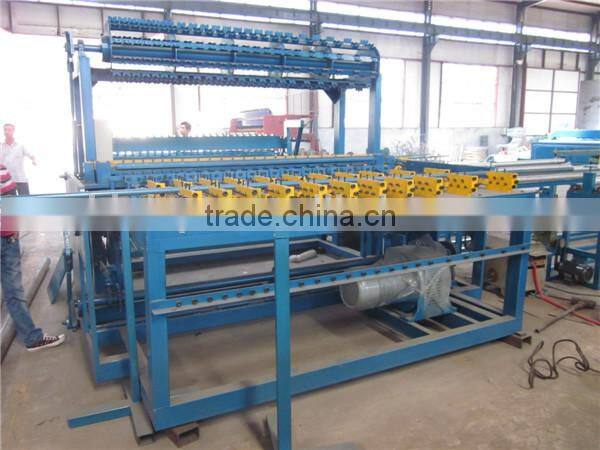 Good concrete hinge joint field fence machine