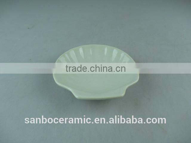 Wholesale Stock Ivory Porcelain Soap Dish Set Shell Shape