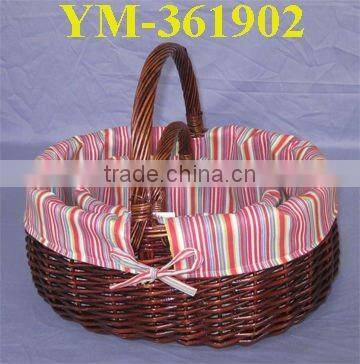 wholwsale full willow picnic basket with lid and handle