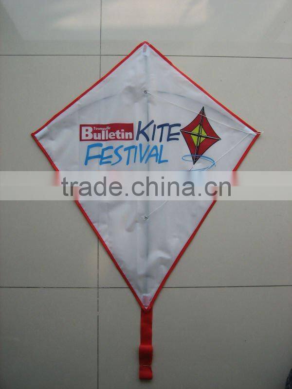2013 customized printed diamond kite