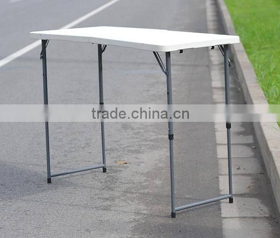 Easy Handling Folding Picnic Table
