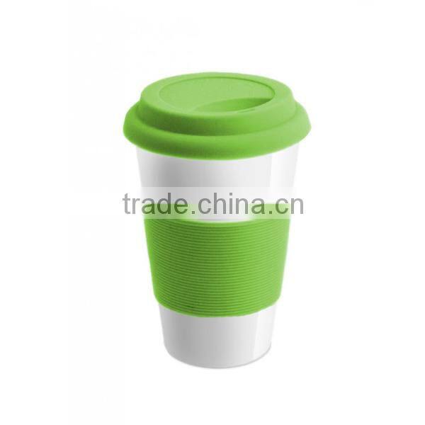 Hot Sale BPA Free 12oz Plastic Coffee Cup with silicone sleeve and lid
