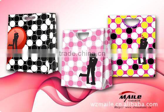 Shopping Paper Bag With Recycled Paper