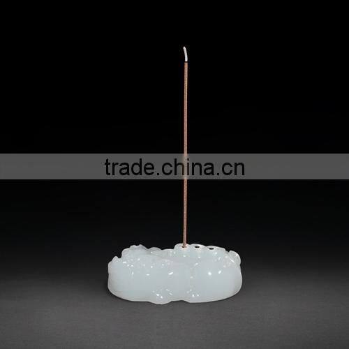 2016 Natural jade stone pen container