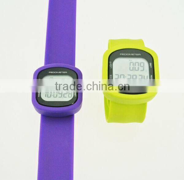 LCD Silicon 3D Wristband Digital Pedometer