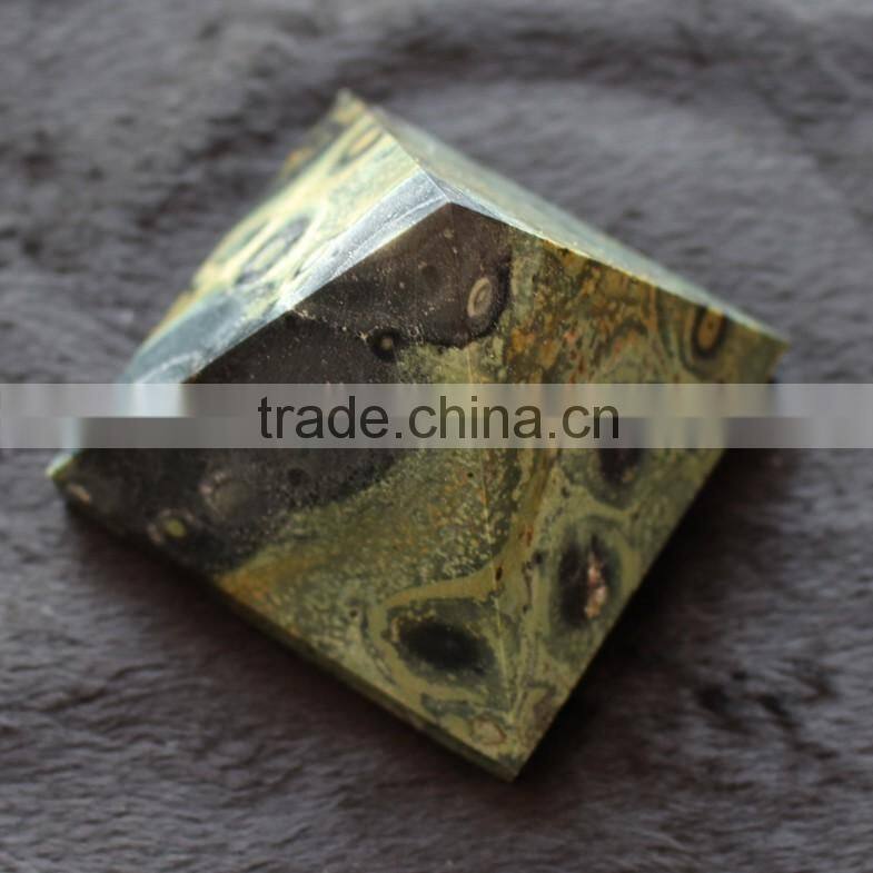 latest beautiful high quality Malachite pyramids manufacturer