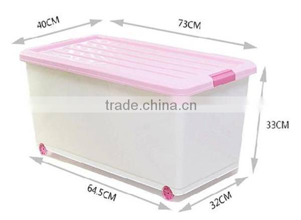Plastic clothes storage box with wheels
