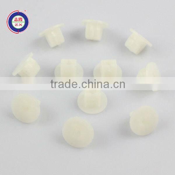 ZX high quality oem auto plastic clips fasteners for car supplier