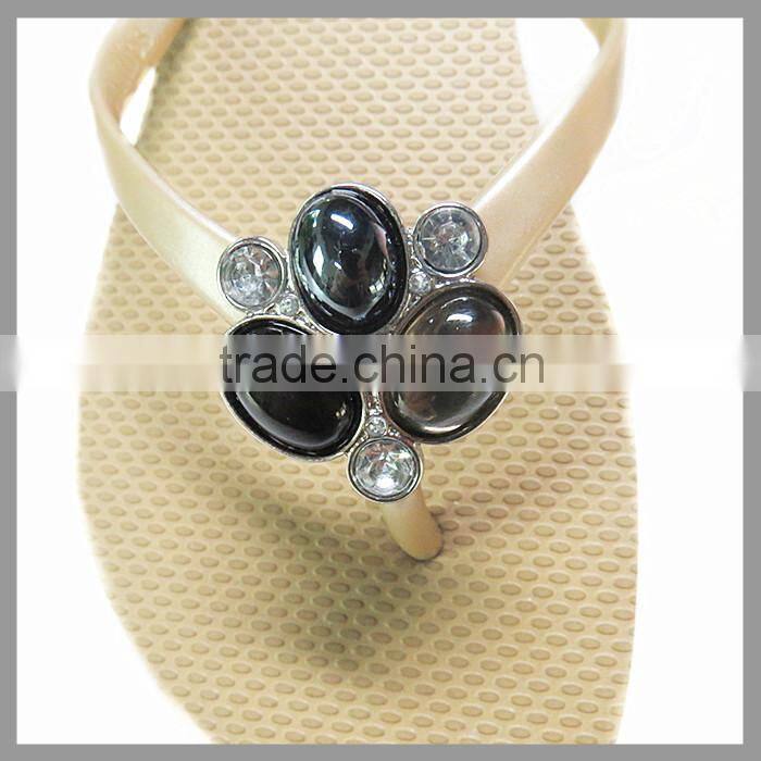 Vintage Clear Rhinestone Matching Pair Shoe Clip For Sandal