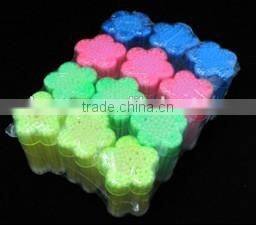 Cleaning sponge with scouring pad