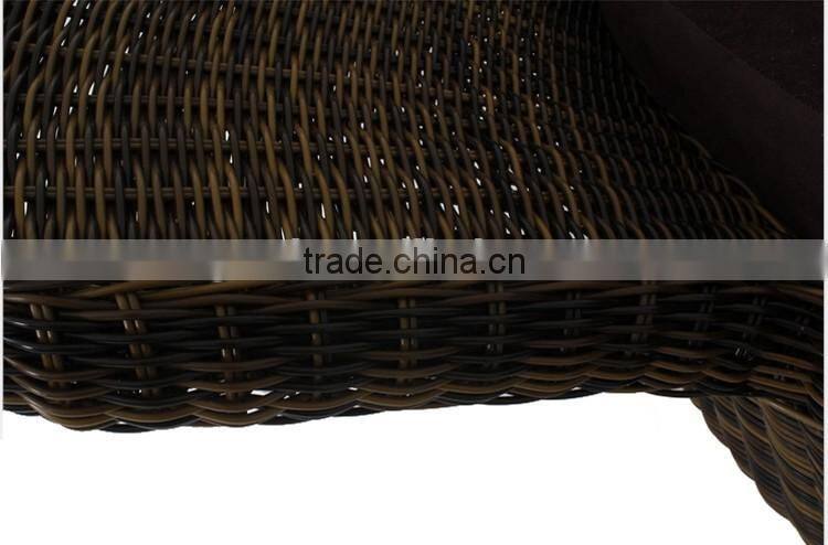 China new dog pet products wicker woven comfortable dog bed luxury