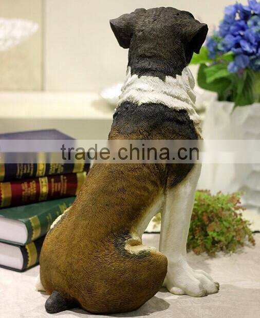 La simulation de Saint - Bernard antique resin statue chien