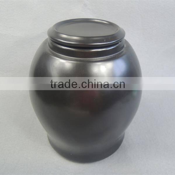 European style cremation urn made of ceramic with gloss for bone ashes