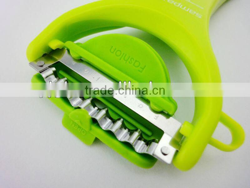 Sampa brand green ABS handle mini kithen gadget vegetable peeler with shell