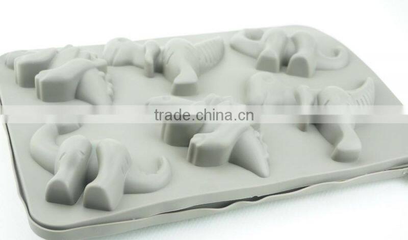 11201 silicone dinosaur shaped cake mold