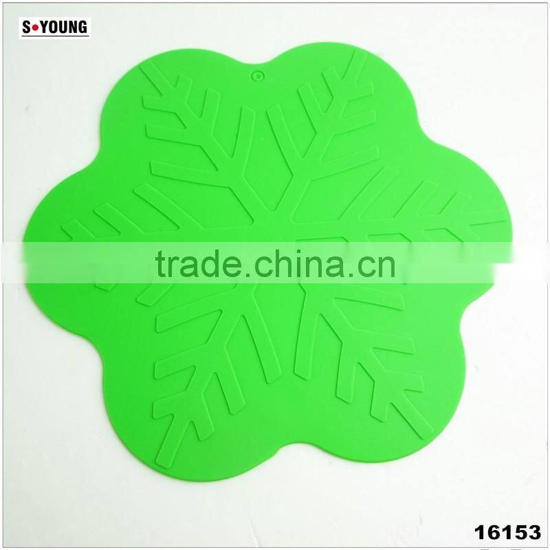 16153 snowflake shape silicone high temperature heat insulation mat