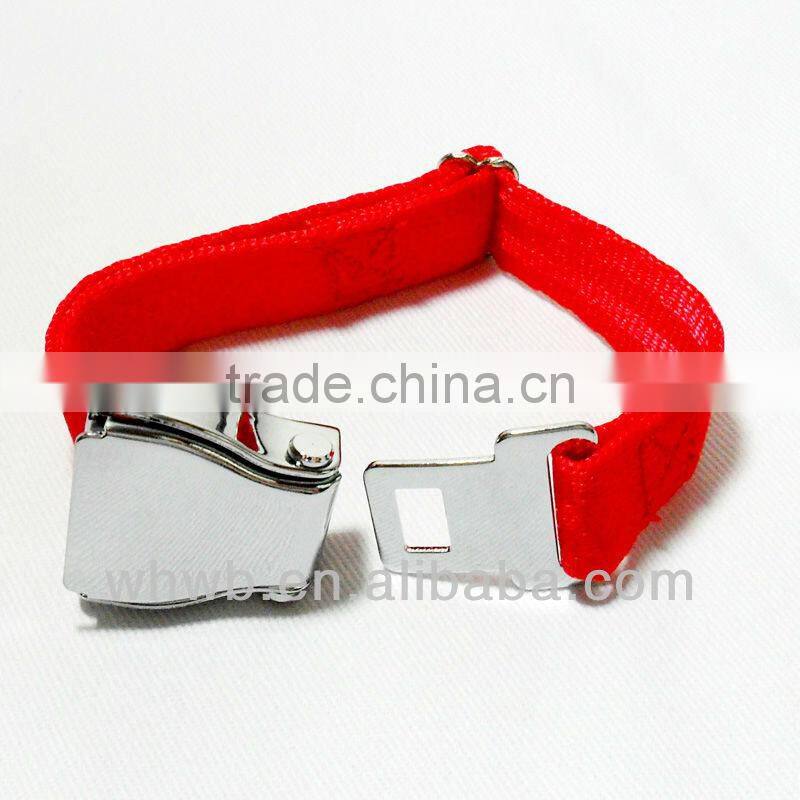 Airline bracelet vners 2013