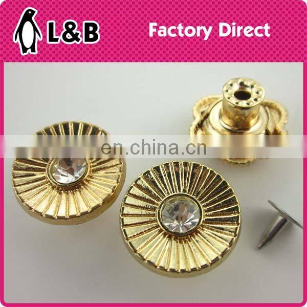 New models custom zinc alloy metal botton with glass stone