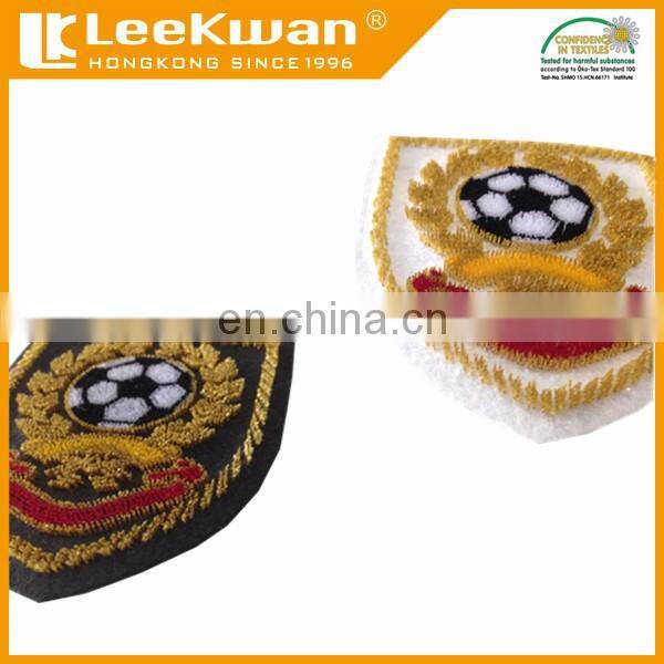 custom design well made tooth brush embroidery patch/appique