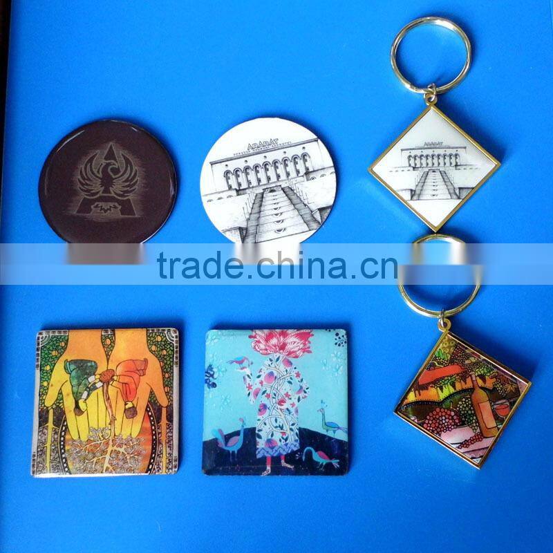 Promotional tourist custom glass cup/heart and lip pendant keyrings