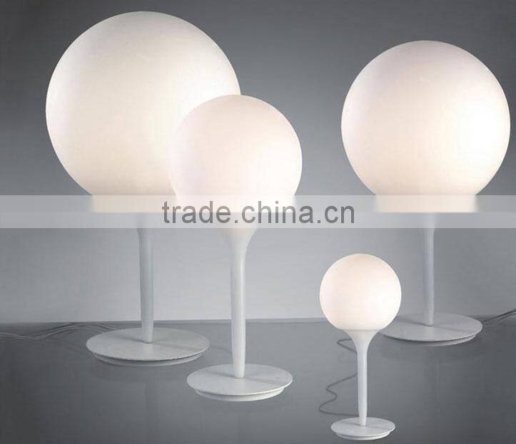 Decorative Hand Knitting Cover Glass Bedside Table Lamp with White Glass lamp Shade