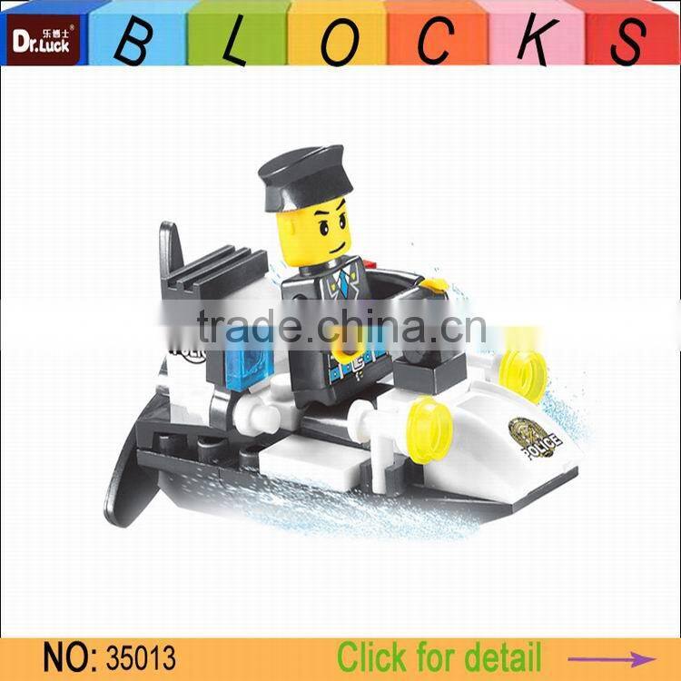 Pirate style play set pirate blocks toy pirate figures