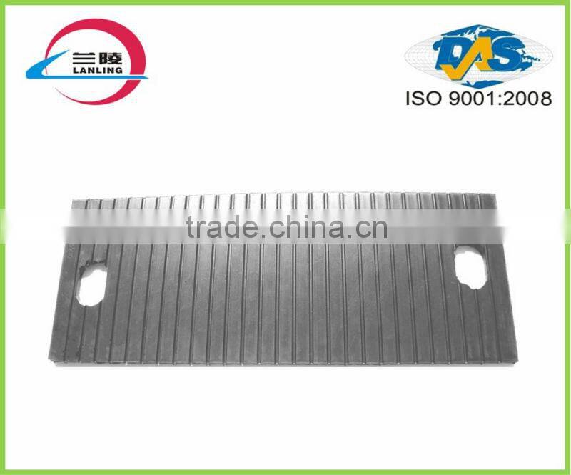 Loading weight 60kg grooved railway rubber pad
