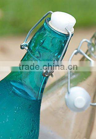 Food grade drinking swing top glass water bottle with stoppers
