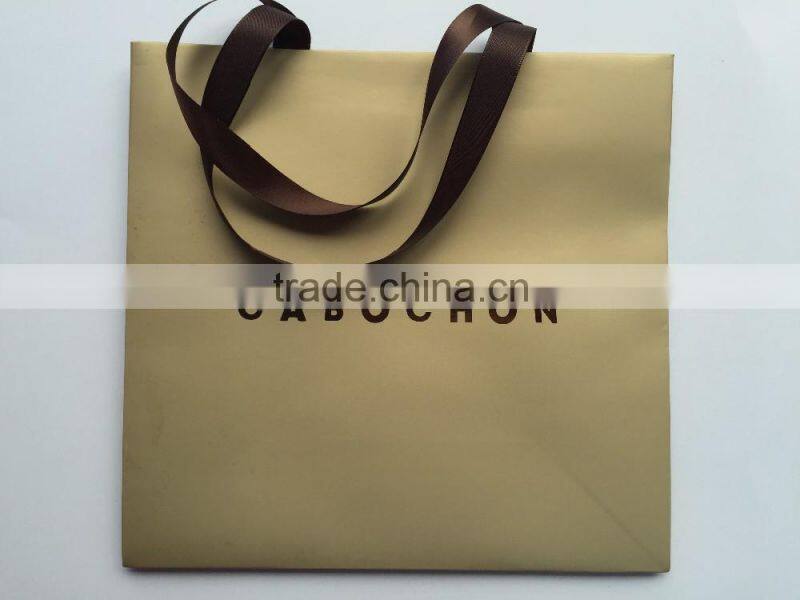 black paper shopping bag for skin care products