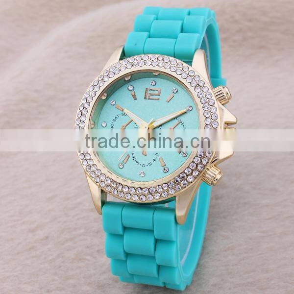 Wholesale colorful silicon ladies watches good gift silicone watch for ladies