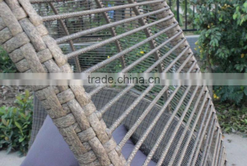 Outdoor rattan new design sunbed