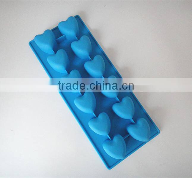 Hot sale 12 cups heart shape silicone ice cube tray