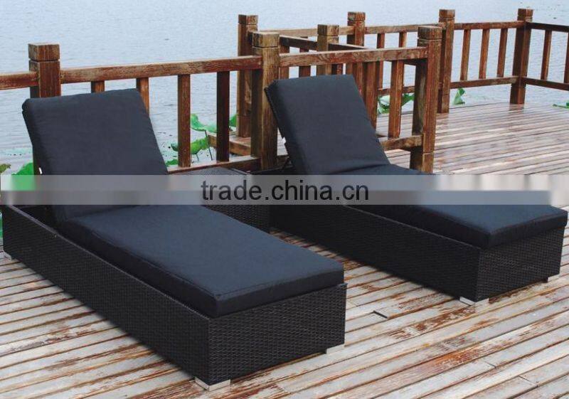 durable outdoor garden rattan sun lounge