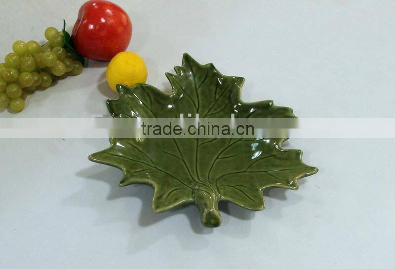 maple leaf hotel decorative ceramic plate