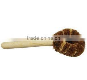 2015 hot sell pot cleaning brush with wooden handle