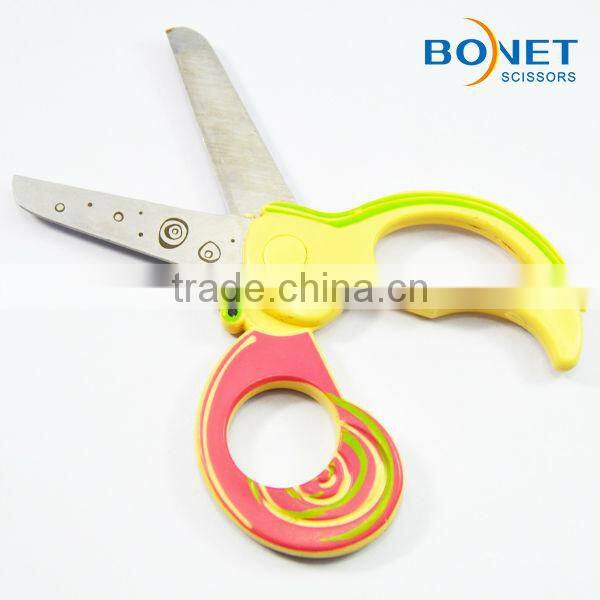 SSC0021 5-1/4" snail pattern children cartoon animal handle scissors