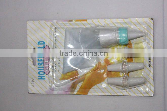 VALUE ADDED!!! 6 IN 1 DELUXE CAKE DECORATOR SET