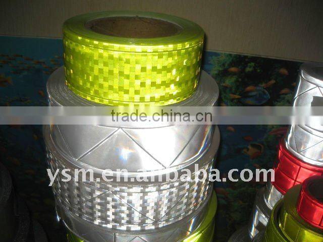 Hi vis retro reflective fabric