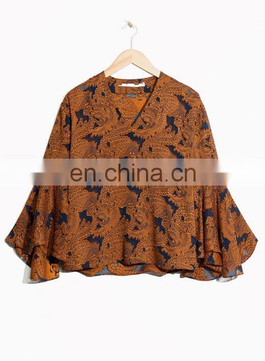 OEM/ODM Design Retro Style Clothing V-neckline Women Top Jacquard Flounce Top (16112203)