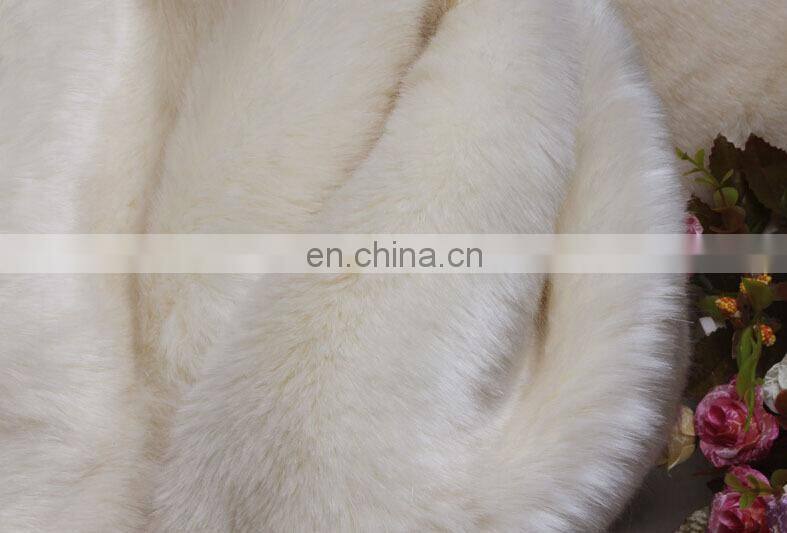 Wholesale 100% polyester made faux rabbit fur fabric