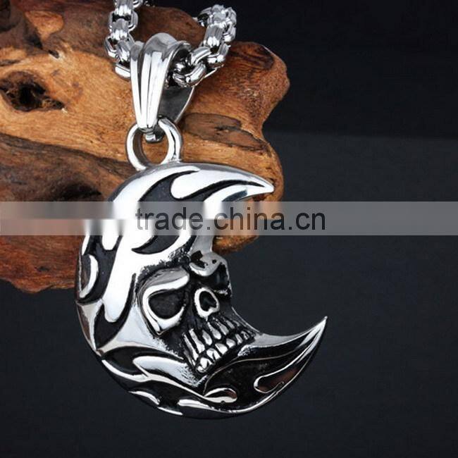 2015 Stainless steel moon necklace