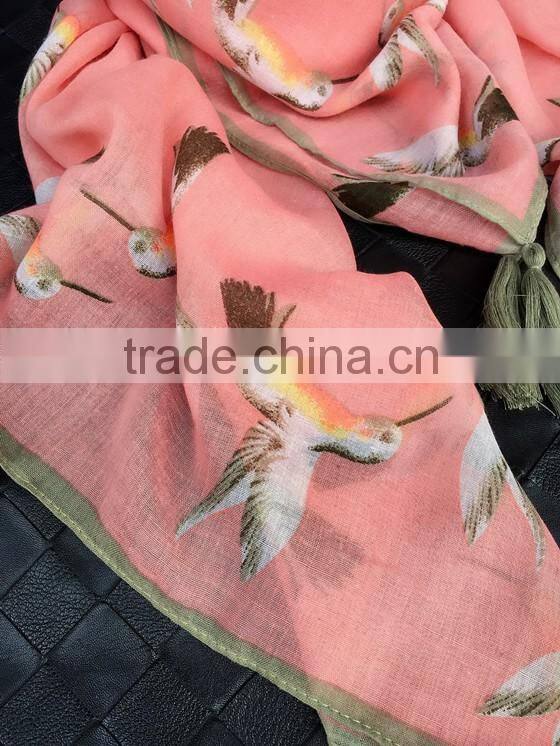Fashion Beautiful Bird Print Large Thin Plain Cotton Square Scarf with Tassels