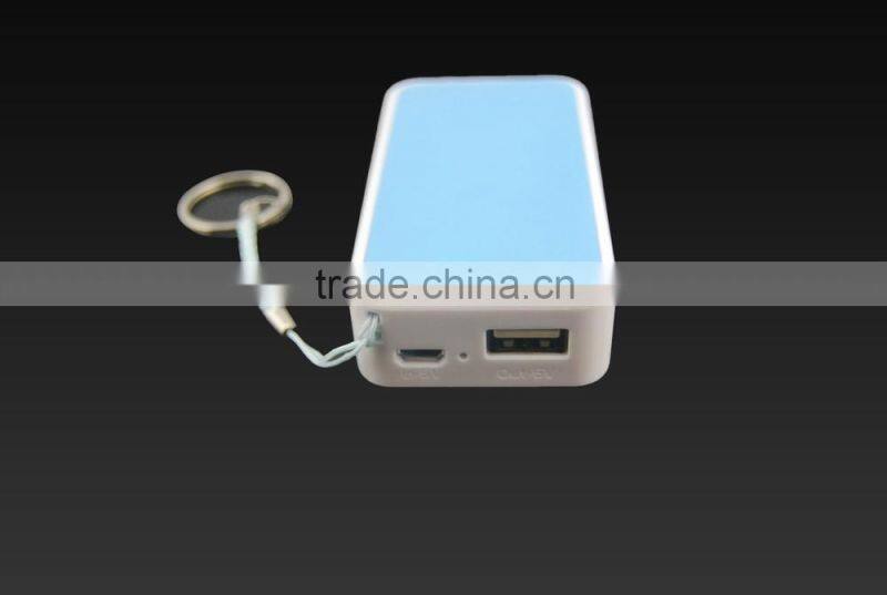 Portable mini 2600mah custom color mobile charger backup battery power bank