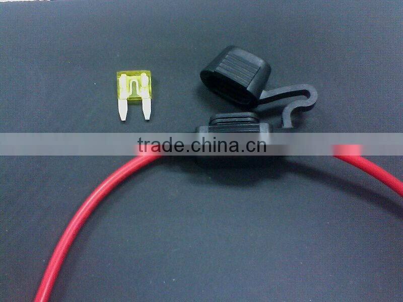 20 amp heavy duty inline fuse holder with 14 guage