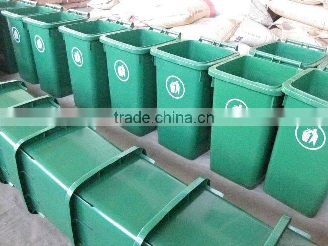 240Loutdoor- garbage bin