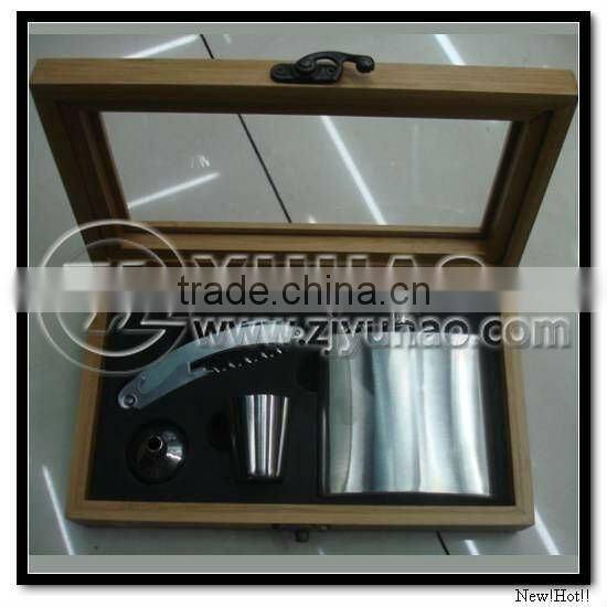 High Class Wooden Box Wine Set